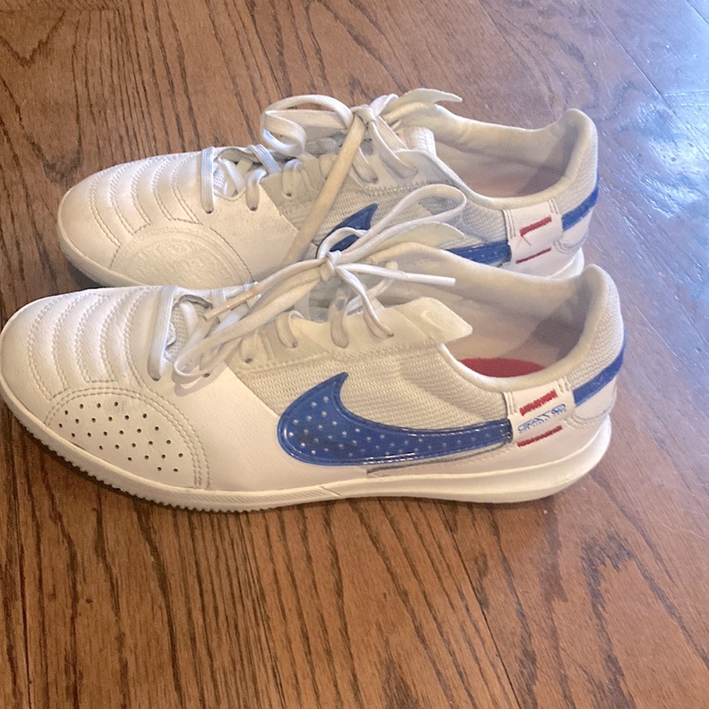 Indoor soccer size 5